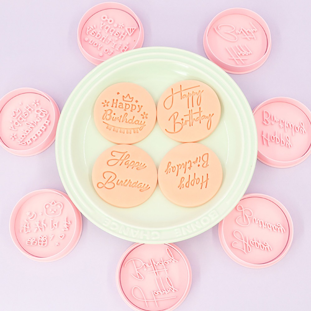 แม่พิมพ์คุกกี้สุขสันต์วันเกิด  - Kitchen Baking Items บทวิจารณ์และราคา